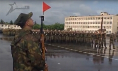 Подготовка пешей колонны к параду 3 июля (2014 г.)