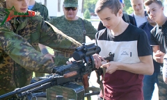 Школьники в армии
