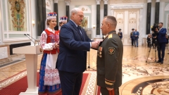 Президент вручил государственные награды