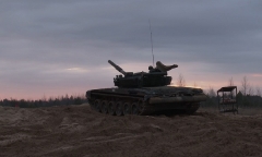 С праздником, танкисты!