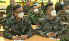 Военные атташе в противоминном центре